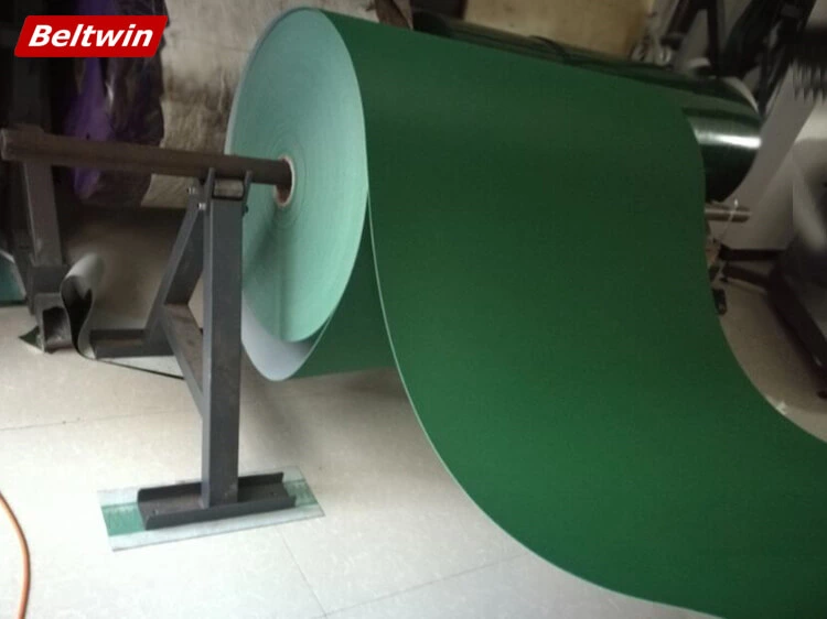 Um tipo de suporte para rolo de correia transportadora de PVC PU