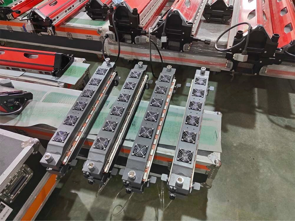 Prensa de emenda de esteira compacta com resfriamento a ar 600x50mm