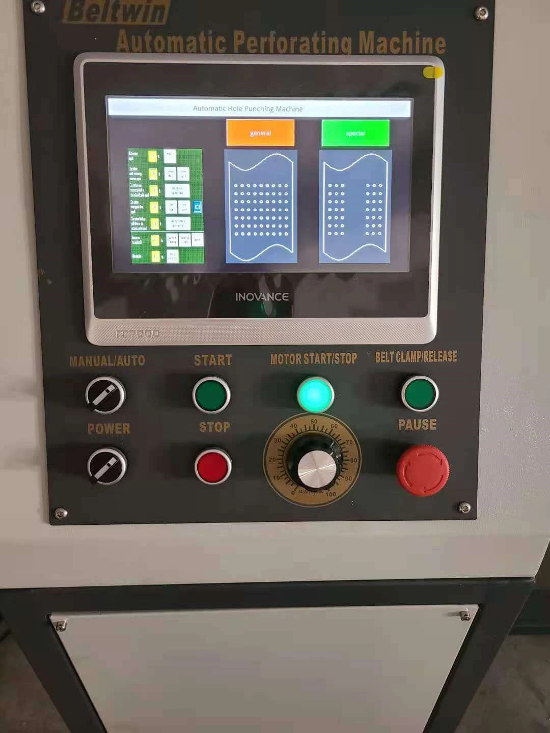 Máquina de perfuração de correia transportadora de 2000 mm de largura para correia de borracha PU PVC