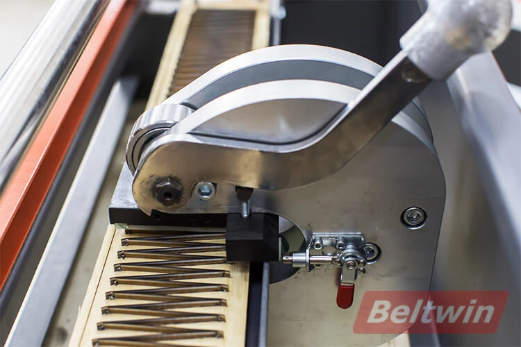 Manual PVC PU cinto dedo puncher morrer quadro 300-1500