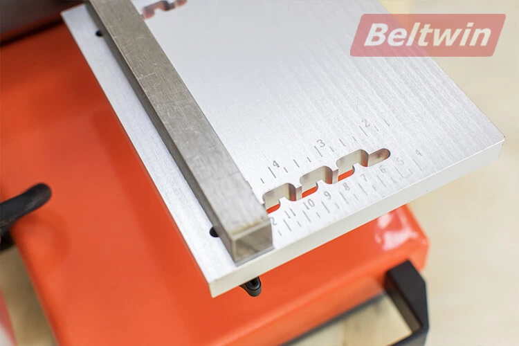 Novo separador de dobras de correia de PU PVC SC130