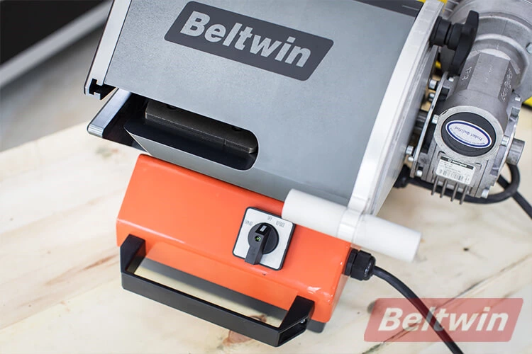 Novo separador de dobras de correia de PU PVC SC130