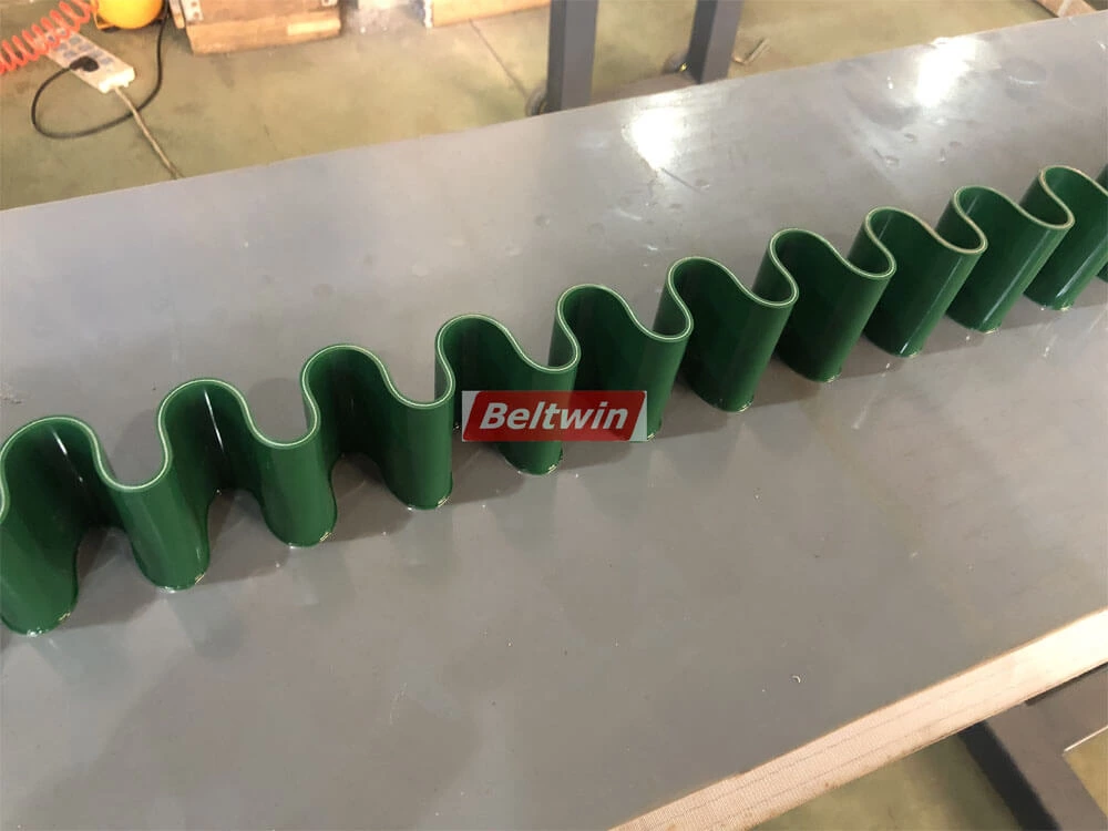 Máquina de soldadura de guia de correia/parede lateral QB2000S-3000S