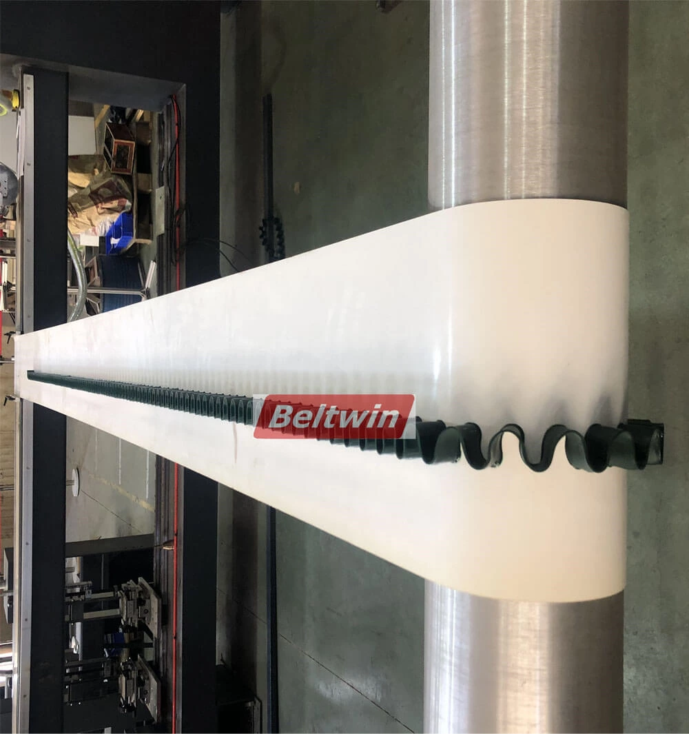 Máquina de soldadura de guia de correia/parede lateral QB2000S-3000S