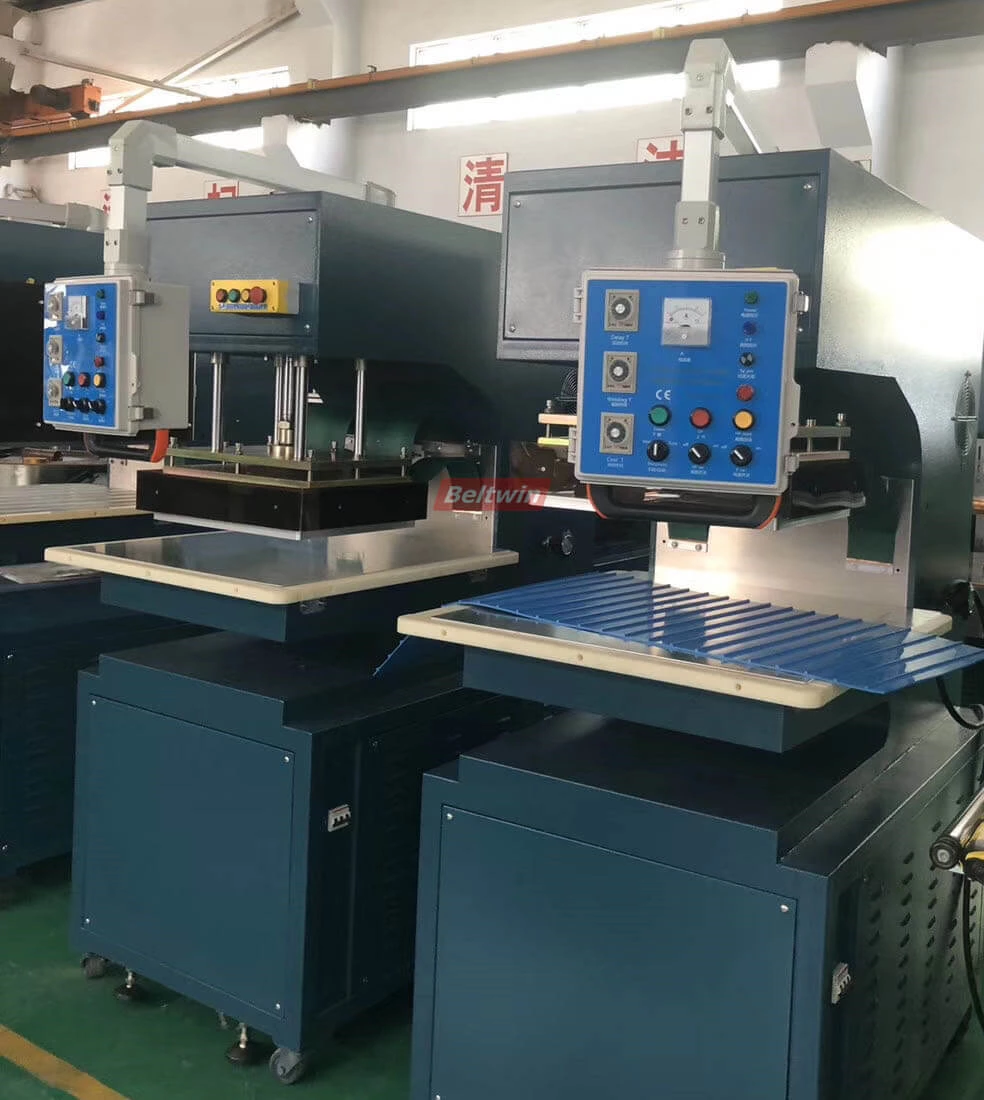 Máquina de soldar correia de alta frequência QA-1000 para guia em V/presilha/parede lateral de correia