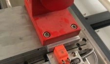 Como você corta a correia dentada grossa?