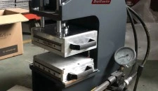 Máquina de punção & junta de correia dentada