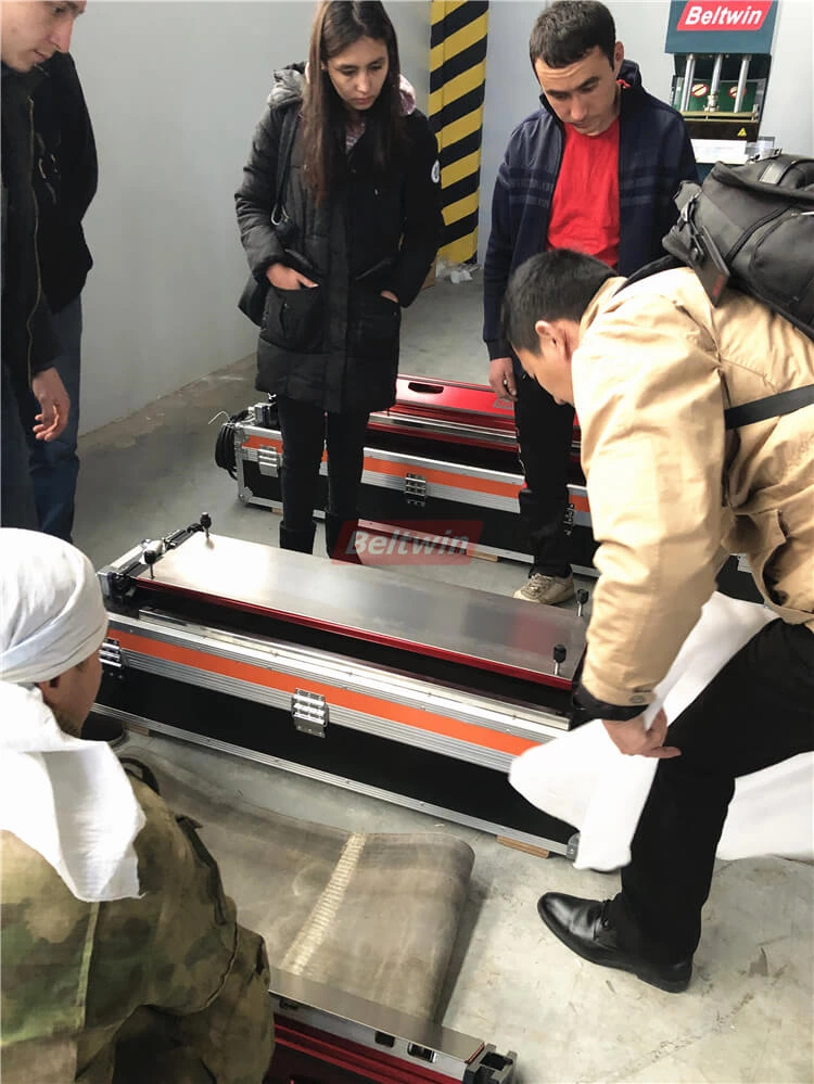 Fornecer treinamento de equipamentos para clientes uzbeques