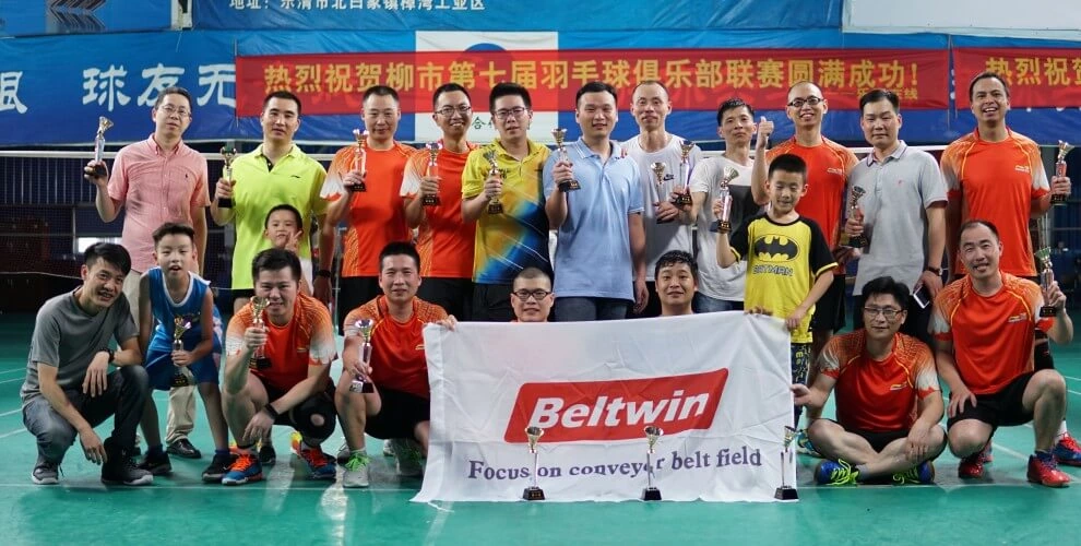 Competição de Badminton do Clube Beltwin :)
