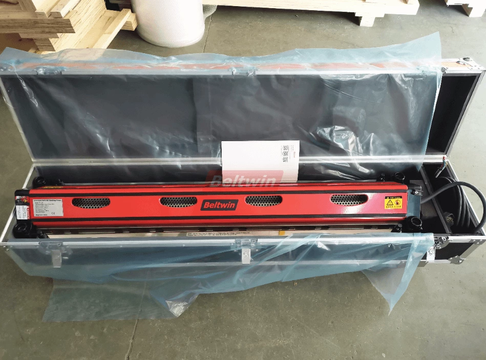 3 PCS Air Cooling Press PA300/PA600/PA1500 + 12KW HF Machine + 1M Guia de Máquina de Soldagem Navio Para a Alemanha