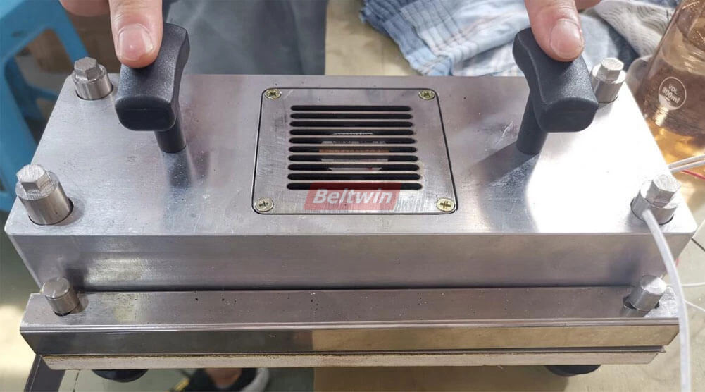 Prensa de emenda de correia de resfriamento de ar para correia transportadora de pvc de 200 mm de largura, transmissão e correia plana