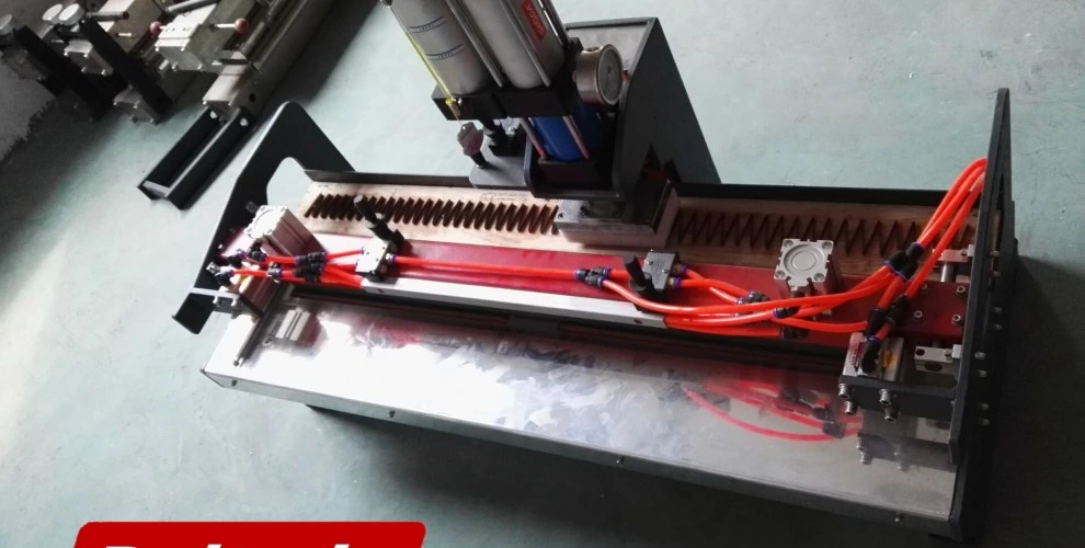 Prensa de refrigeração a ar 1200 e perfurador de dedo pneumático 1000 entrega para a Venezuela