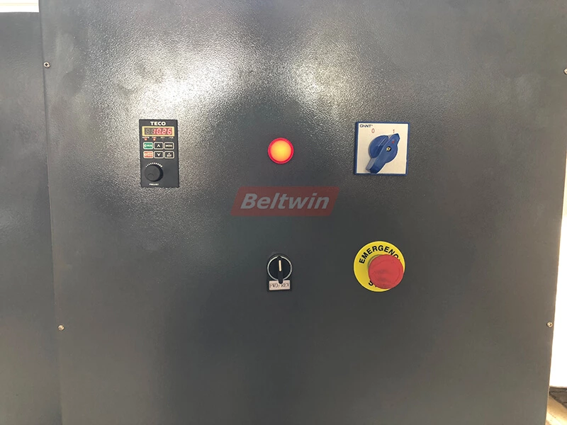 Máquina de guia de cinto 3000mm teste e entrega para a Holanda