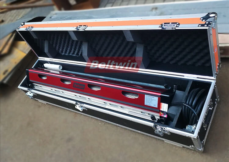 Máquinas de processo de correia de PVC/PU da Beltwin entrega para o Canadá (separação de correia/perfuração de dedo/junção)