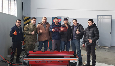 Fornecer treinamento de equipamentos para clientes uzbeques