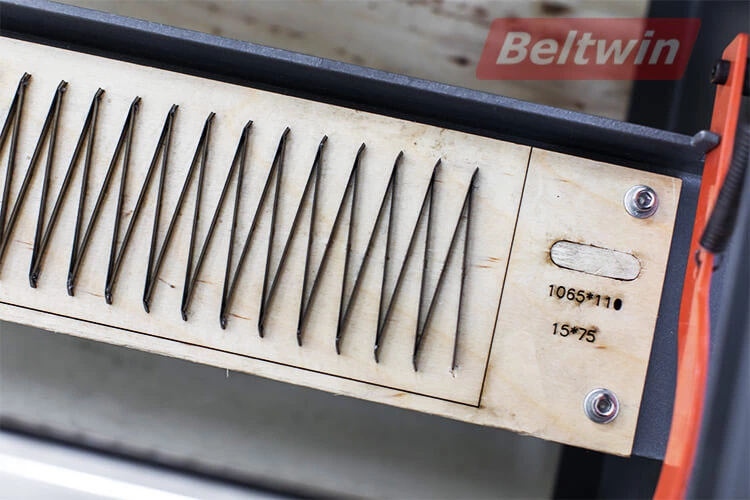 Manual PVC PU cinto dedo puncher morrer quadro 300-1500