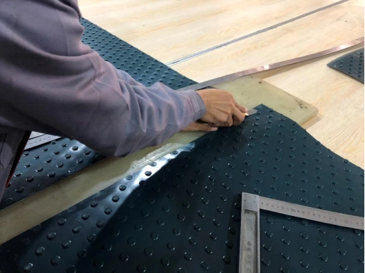 Como emendar a correia transportadora de pvc com pino redondo