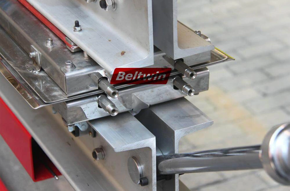 Prensa de emenda de correia de resfriamento de água Corpo de liga de alumínio PC2100-4200