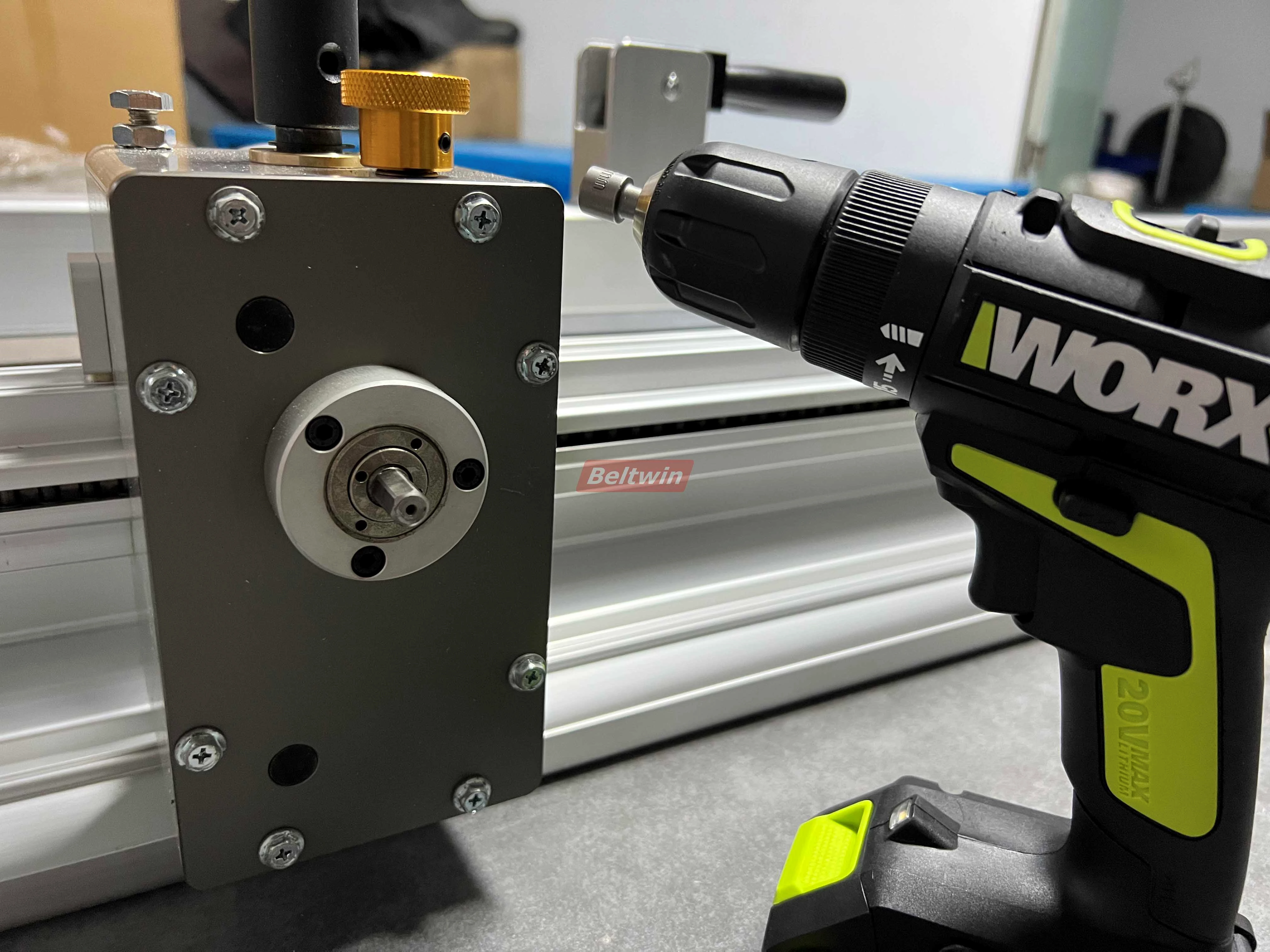 Roller Lacer com furadeira elétrica KA600-1500 para emenda mecânica de correia transportadora