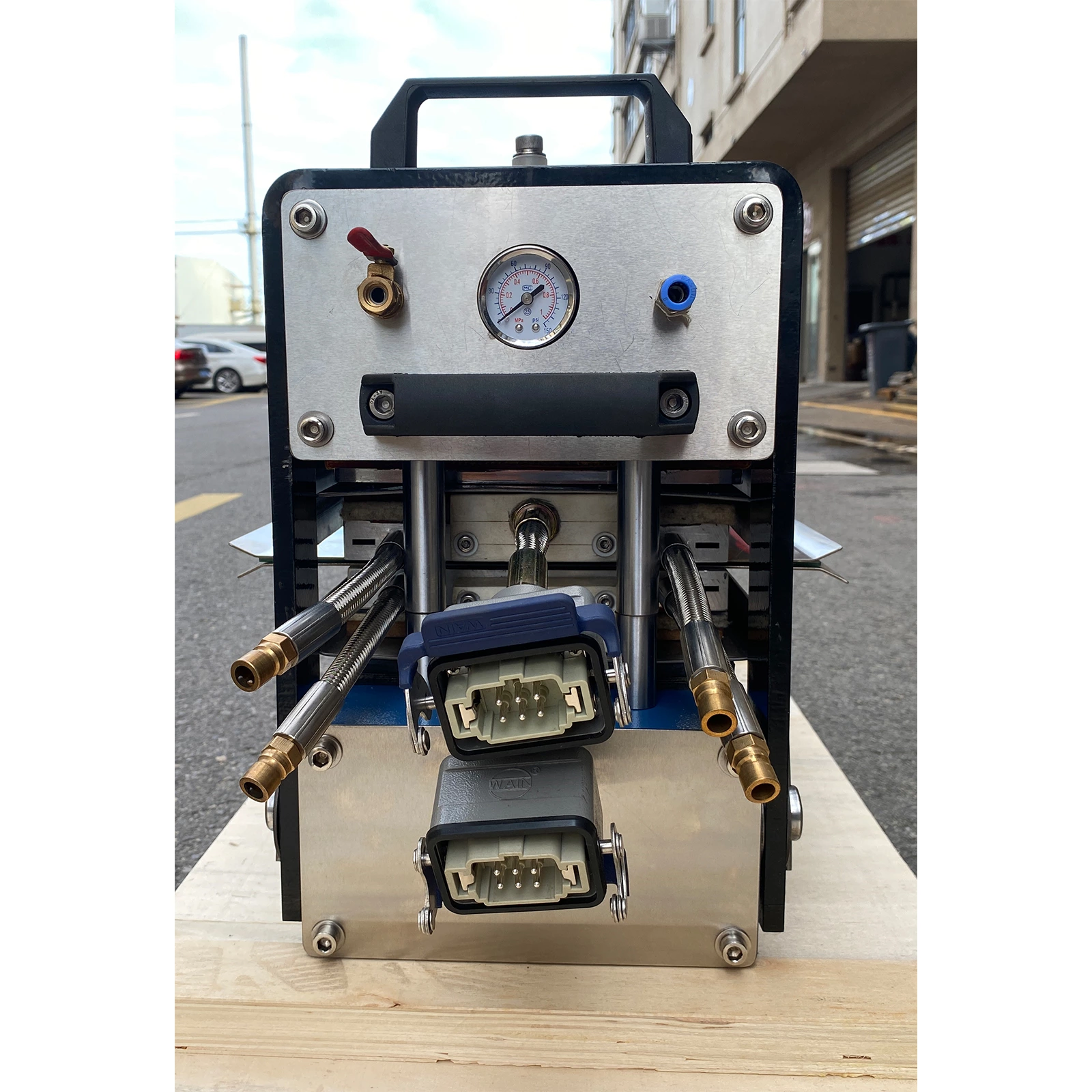 Corpo em liga de alumínio PVC PU correia prensa de arrefecimento de água PB1100-2100 (200)