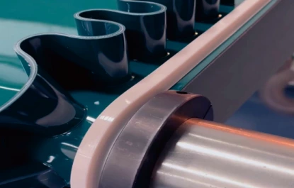 Máquina de soldadura de guia de correia/parede lateral QB2000S-3000S