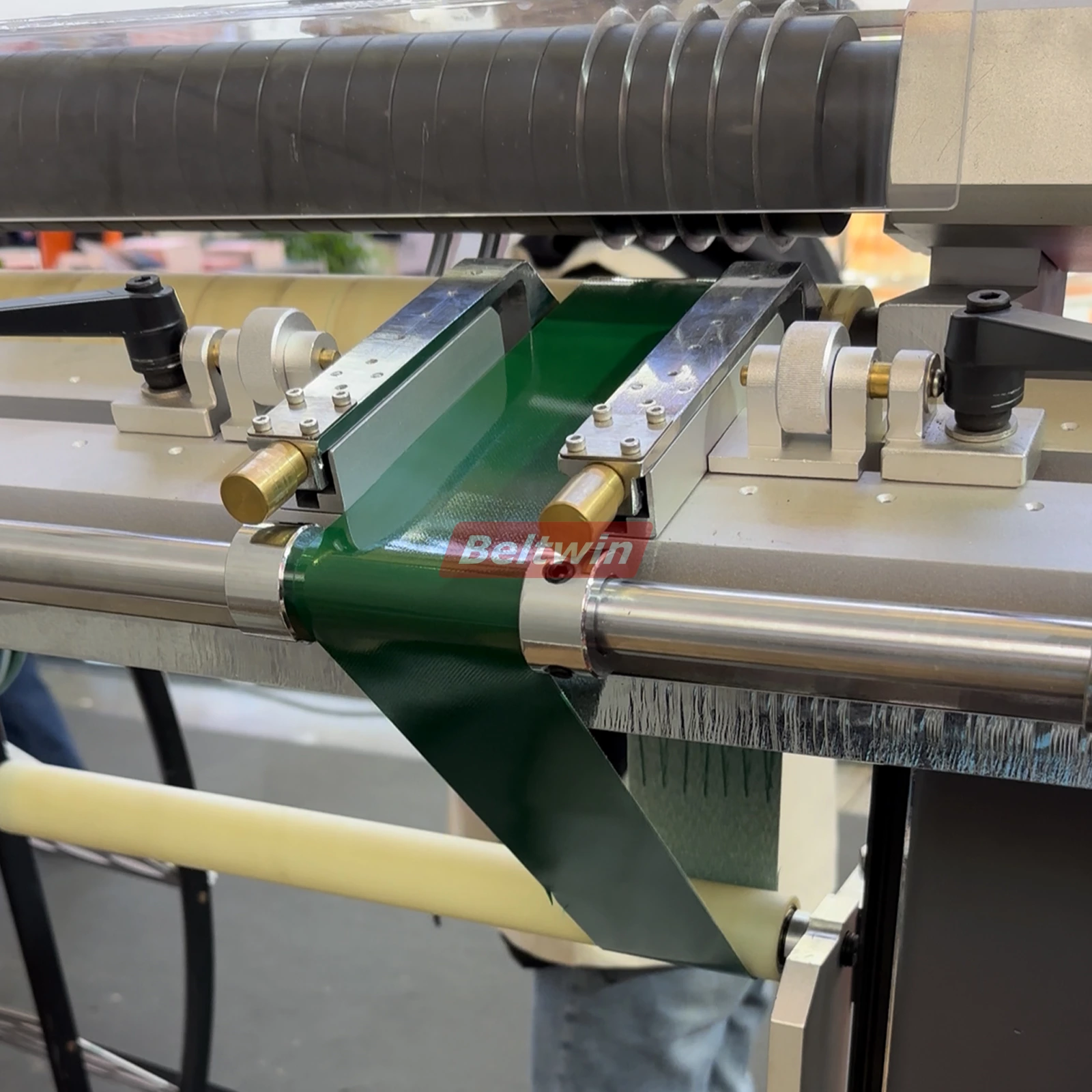 Cortador de correia sem fim CD350 para PVC/PU, Teflon, correia de distribuição